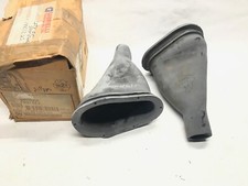 Lot Of 2 Pcs 8my51a New Oem Mack Truck Shifter Boot Lot Of 2 Pcs 8my51a New Oem Mack Truck Shifter Boot