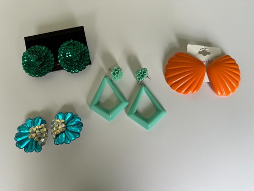 Vintage 80s Shell Sequins Crystal earrings set of 4