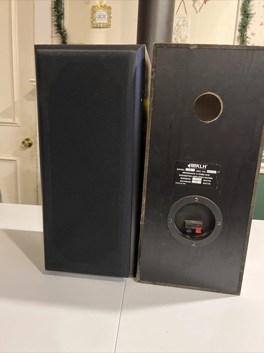 200 watt hotsell bookshelf speakers