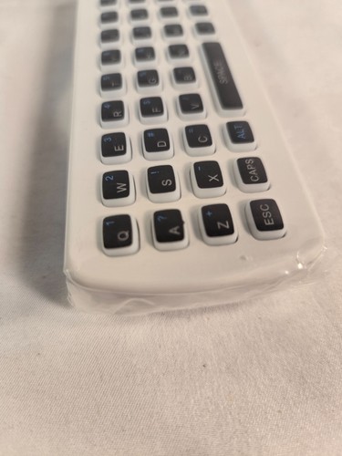 Wasserstein Chromecast Bluetooth Remote Keyboard W/Silicone Case; New/Open Box - Picture 4 of 4