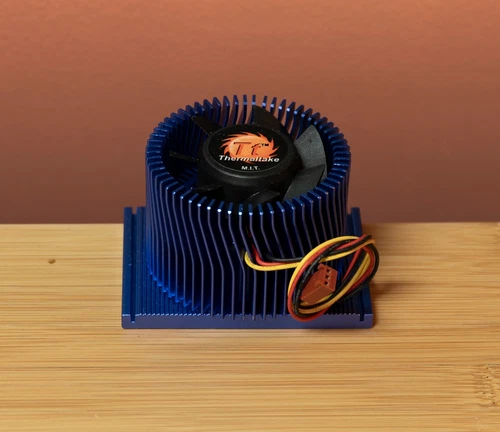 2001 Thermaltake Indigo Orb Socket 423 CPU Cooler Heat Sink Fan Intel Pentium 4