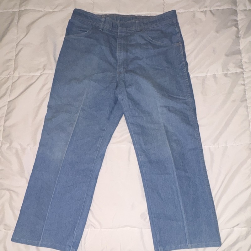 Wrangler Five Star Men’s Regular Fit Straight Leg Light Wash Cotton Jeans