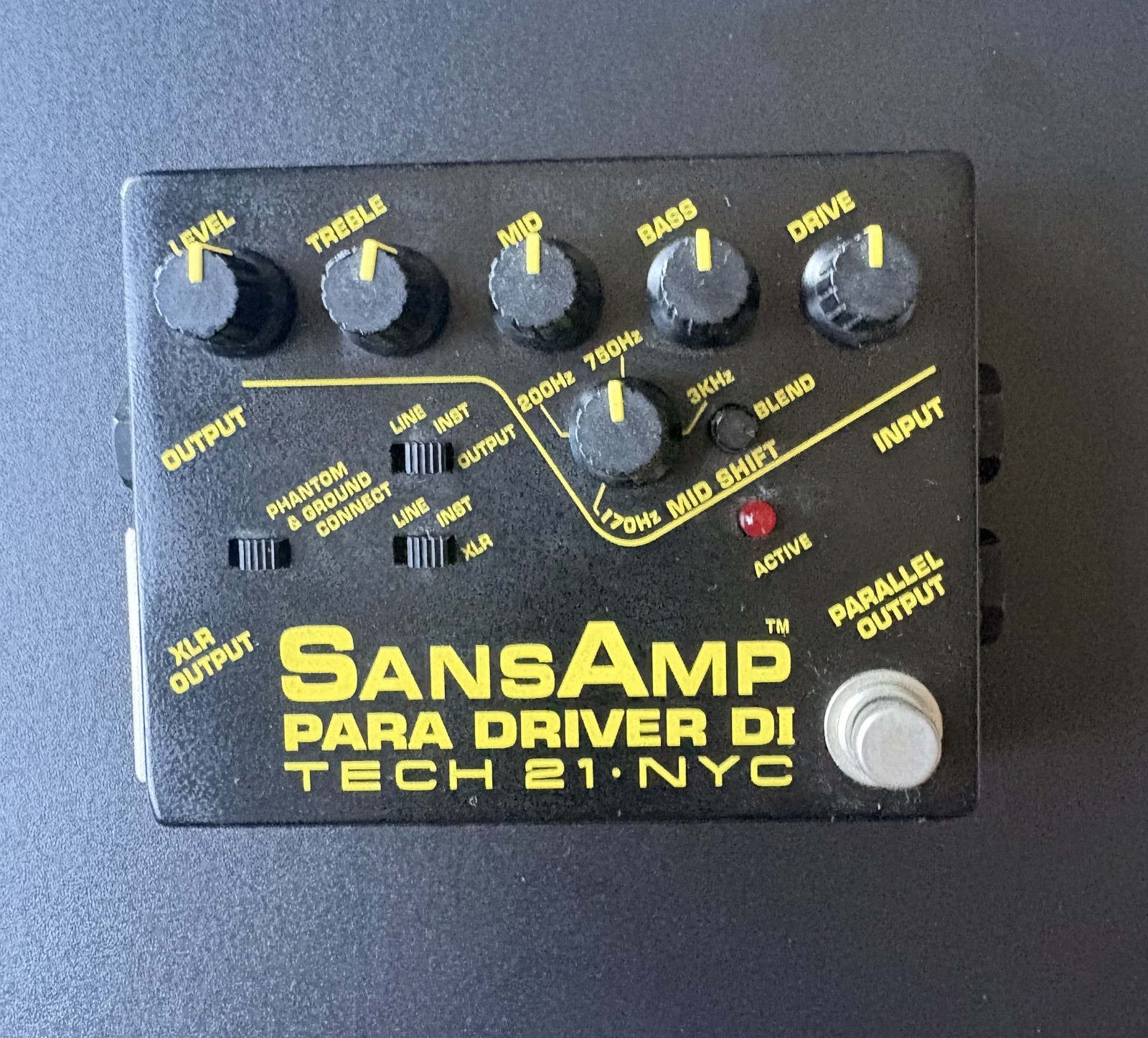 Tech 21 SansAmp Para Driver DI V1 Preamp / Studio DI Box Pedal - All-Analog