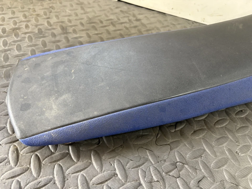 Yamaha YZ250F 2003 2004 YZ450F ASIENTO FABRICANTE DE EQUIPOS ORIGINALES BANDEJA DE ESPUMA 5TA-24710-00-00 ¡Bueno! Foto 4 de 4