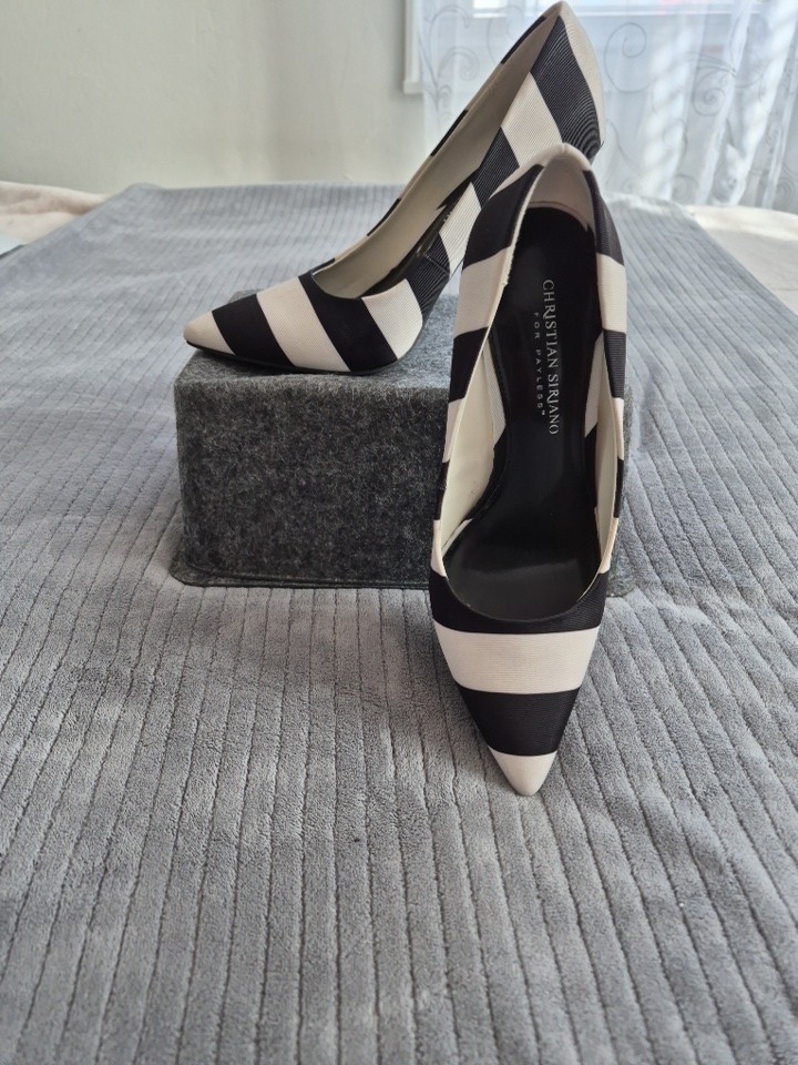 Christian Siriano Black and White Stripped 4 In Stiletto Pumps Size 8.5