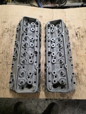 3890462 Small Block Chevy Cylinder Heads 1966 327 Corvette Chevelle D-6-6 D-7-6