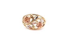 10k Yellow Gold Flower Ring Size 6.75