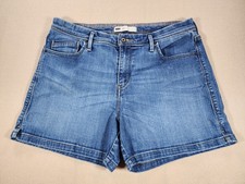 Levi Size 12 Medium Wash Denim Shorts Mid Length 4.5" Inseam Modest Casual