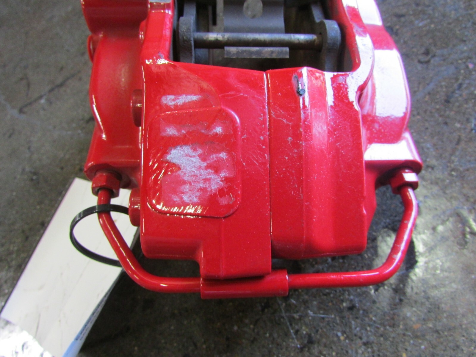 Maserati Ghibli Q4, RH, Right Rear Caliper, Red, Used, P/N 670006309