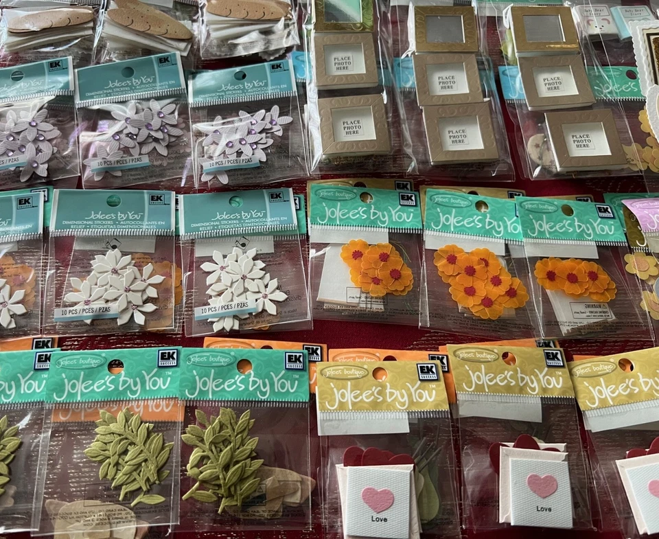 100 pkgs JOLEE'S FLOWER CHRISTMAS FOOD EMBELLISHMENTS - SOME VERY RARE - Image 4 of 4