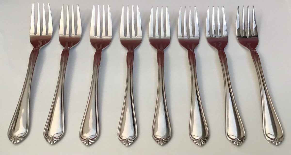 GOLDEN SOLANGE / Reed & Barton Select Stainless Silverware