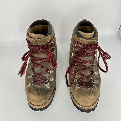 Vasque Vintage Hiking Boots Women 7 M Leather Trail 