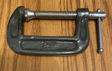 Vintage 2  Clamp Heavy Duty Metal 12.L 
