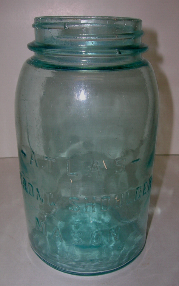 Atlas Strong Shoulder Blue Mason Glass Jar Quart NOT NUMBERED Air