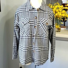 NWT, Pinkmarket black and white CLASSIC plaid. Button down shirt. SIZE L