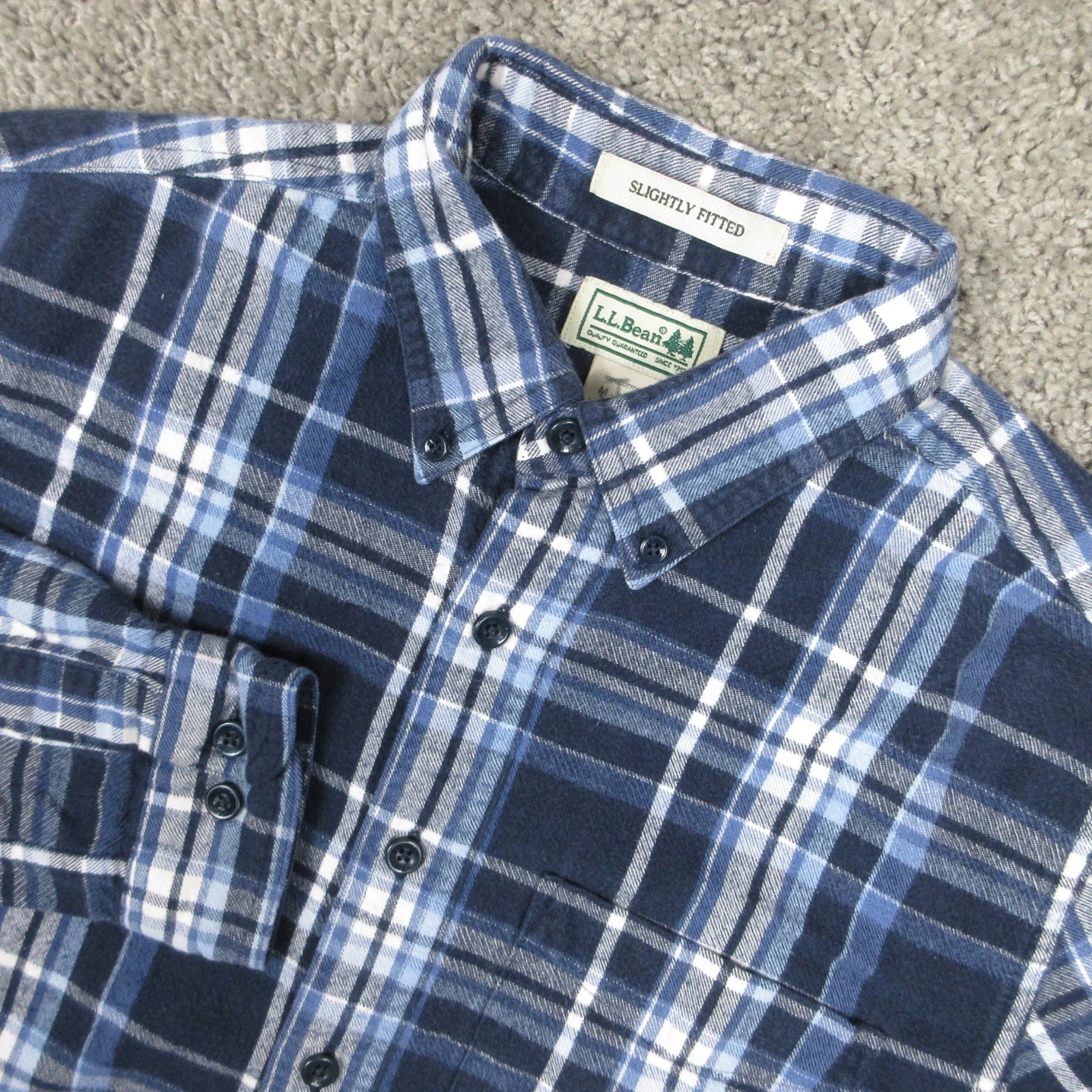 LL Bean Shirt Mens Medium Blue Plaid Tartan Twill Flannel Outdoor Button Up
Opens in a new window or