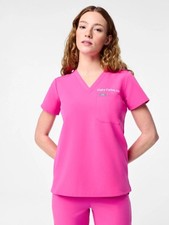 Figs Catarina One-Pocket Scrub Top in Rapid Response Pink size S