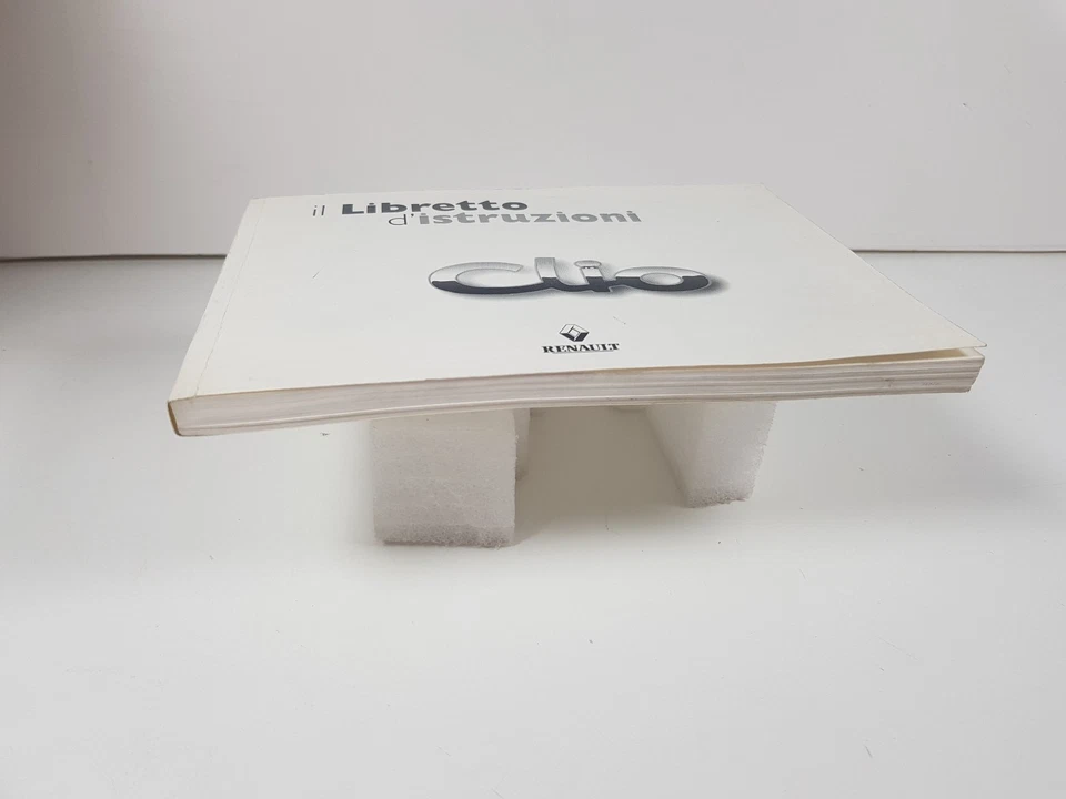 Manual De Uso Y Mantenimiento Renault Clio Original No Copia Edición 1999 - Imagen 2 de 4