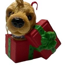 Kurt S. Adler Artist Intl The Dog w/Gift Boxes Christmas Handcrafted Ornament