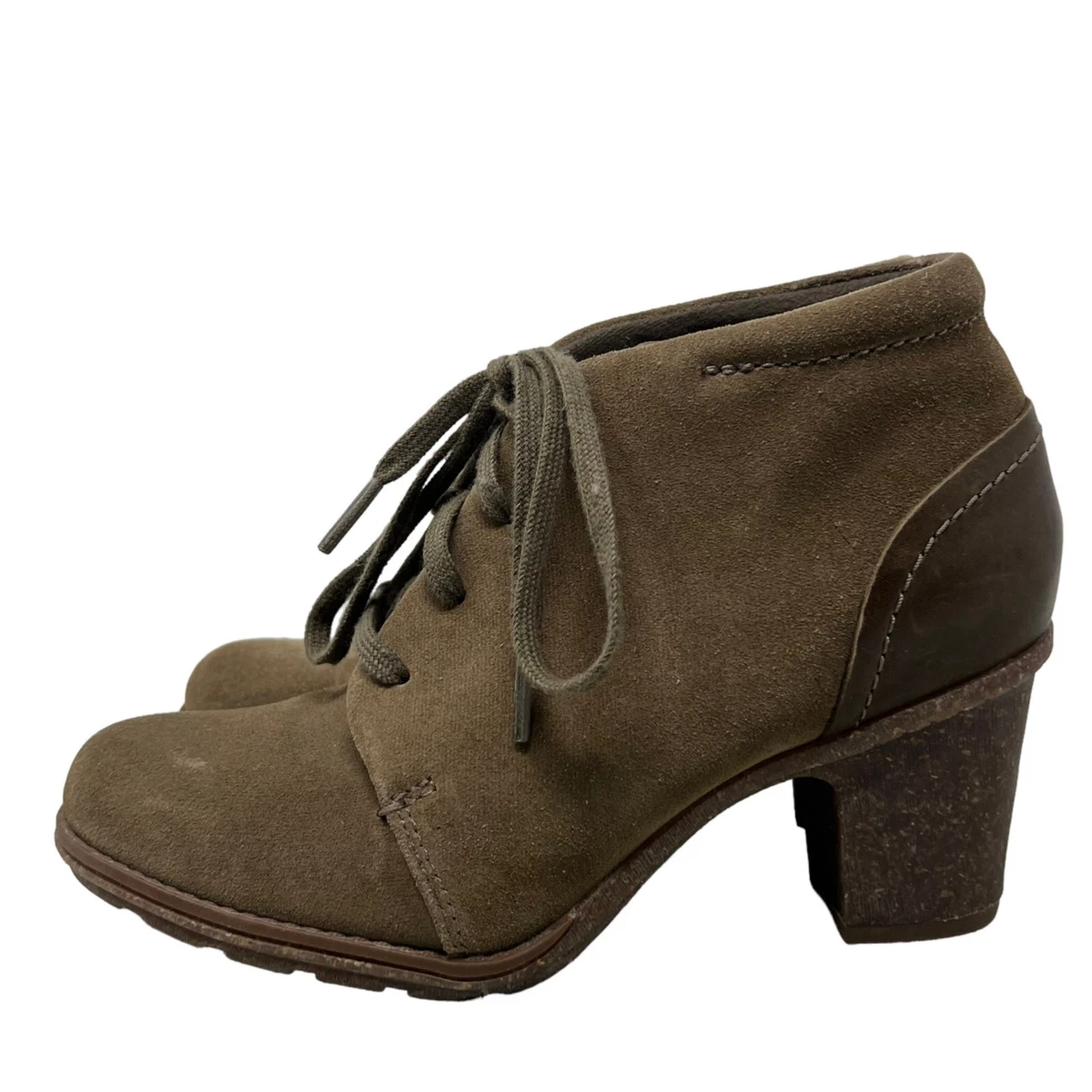 Clarks Sashlin Sue Ankle Bootie Lace Up Round Toe Cushion Soft