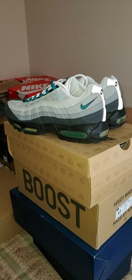 how to clean air max 95 at home