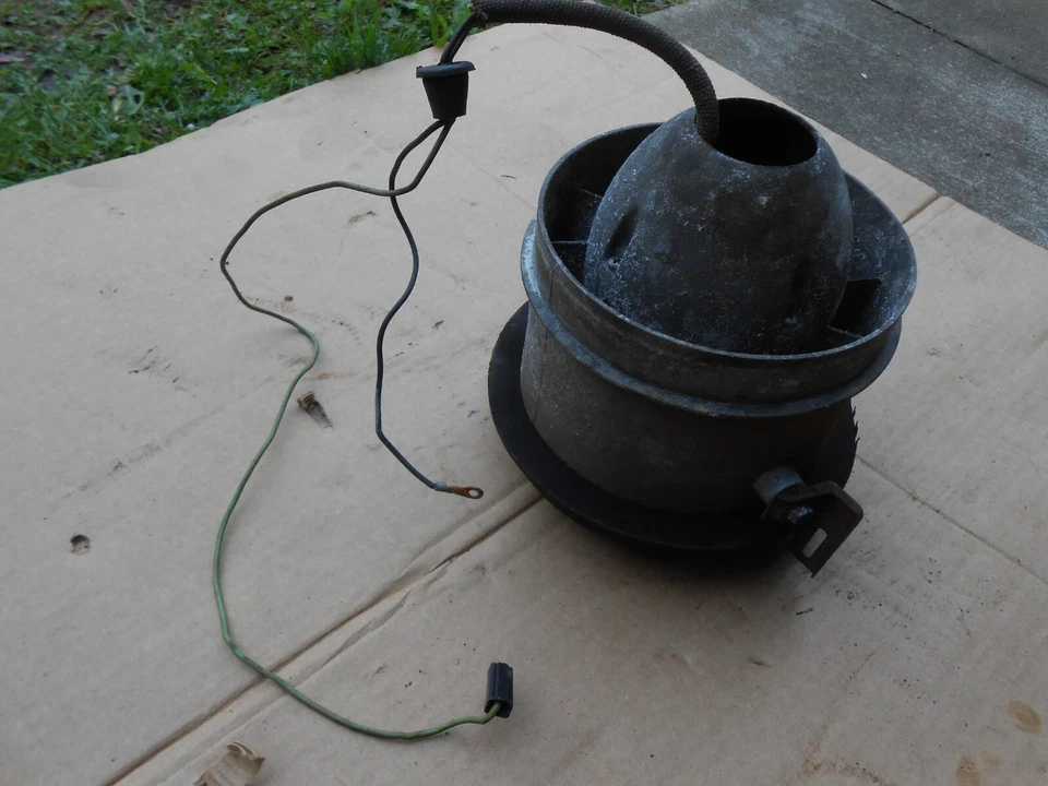 1963 Dodge 330 440 Polara Heater Ventilations Blower Motor and Fan Assembly - Image 4 of 4