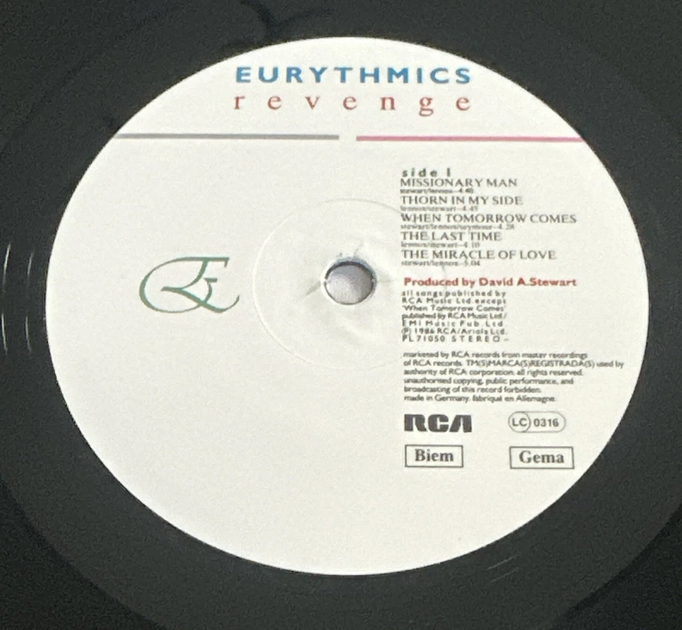 Eurythmics - Revenge ~ Vinyl LP Record 80s Pop + Inner Lyric EX / EX - Image 4 of 4