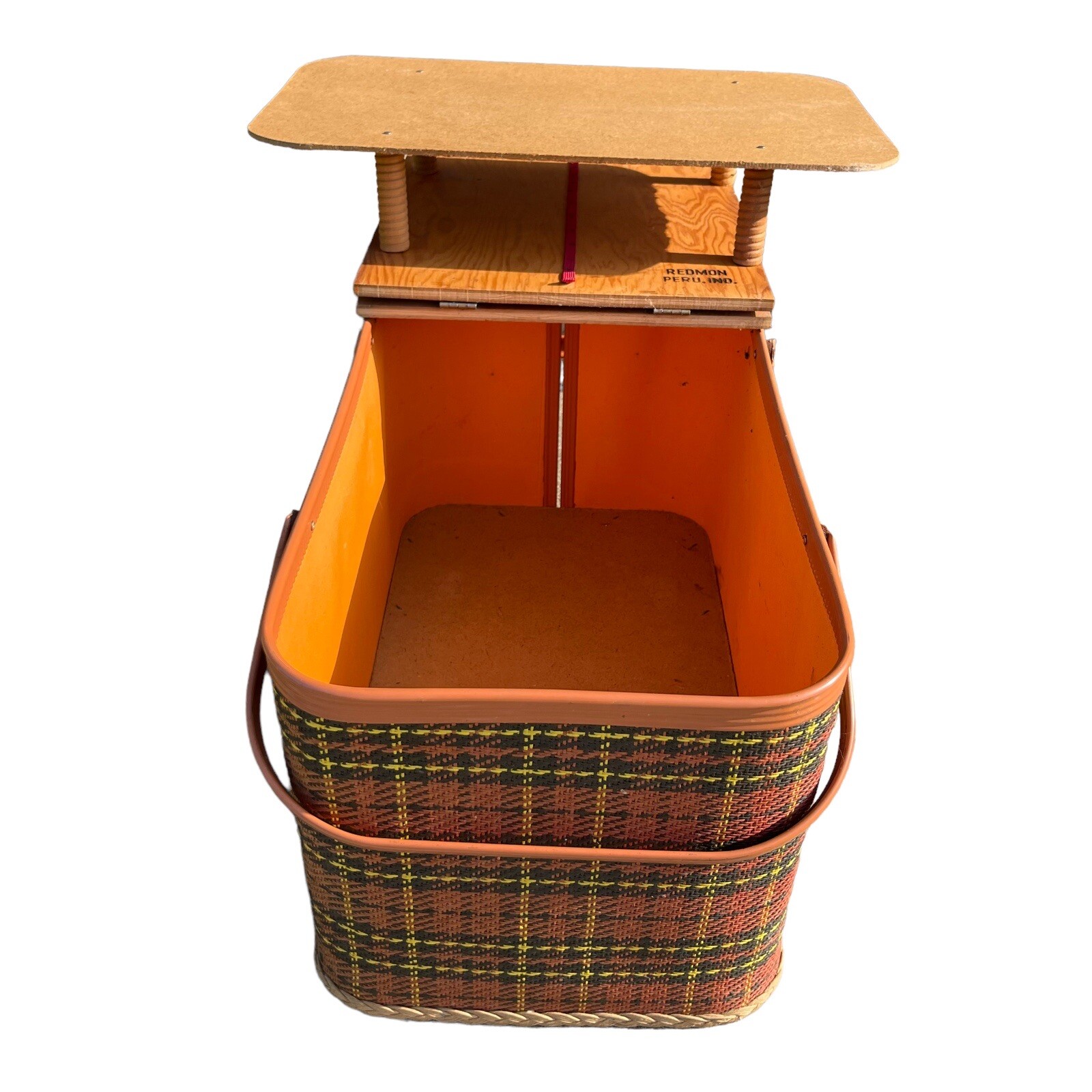 Vintage Redmon Peru Indiana Red Plaid Picnic Basket w/ Table Tray Metal