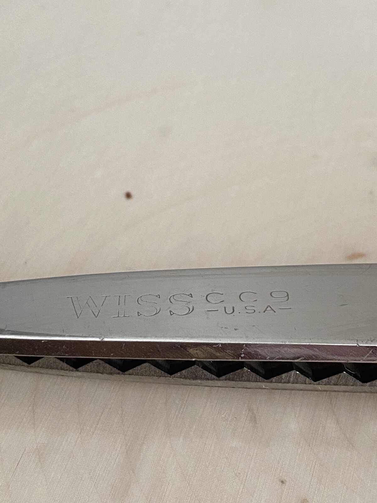 Vintage 9" WISS Pinking Scalloping Shears Craft Dressmaker Scissors Model CC9