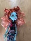 Mattel - Monster High - Lorna Mcnessie Doll - Monster Exchange Program