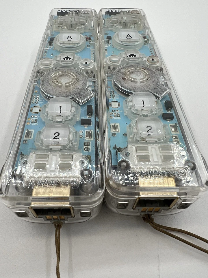 Nintendo Wii NYKO Wand Clear Remotes (2) Tested Working - Image 2 of 4