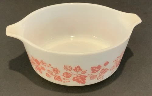 Vintage Pyrex Pink Gooseberry 472 1 1/2 pt Round Casserole Dish No Lid USA Made