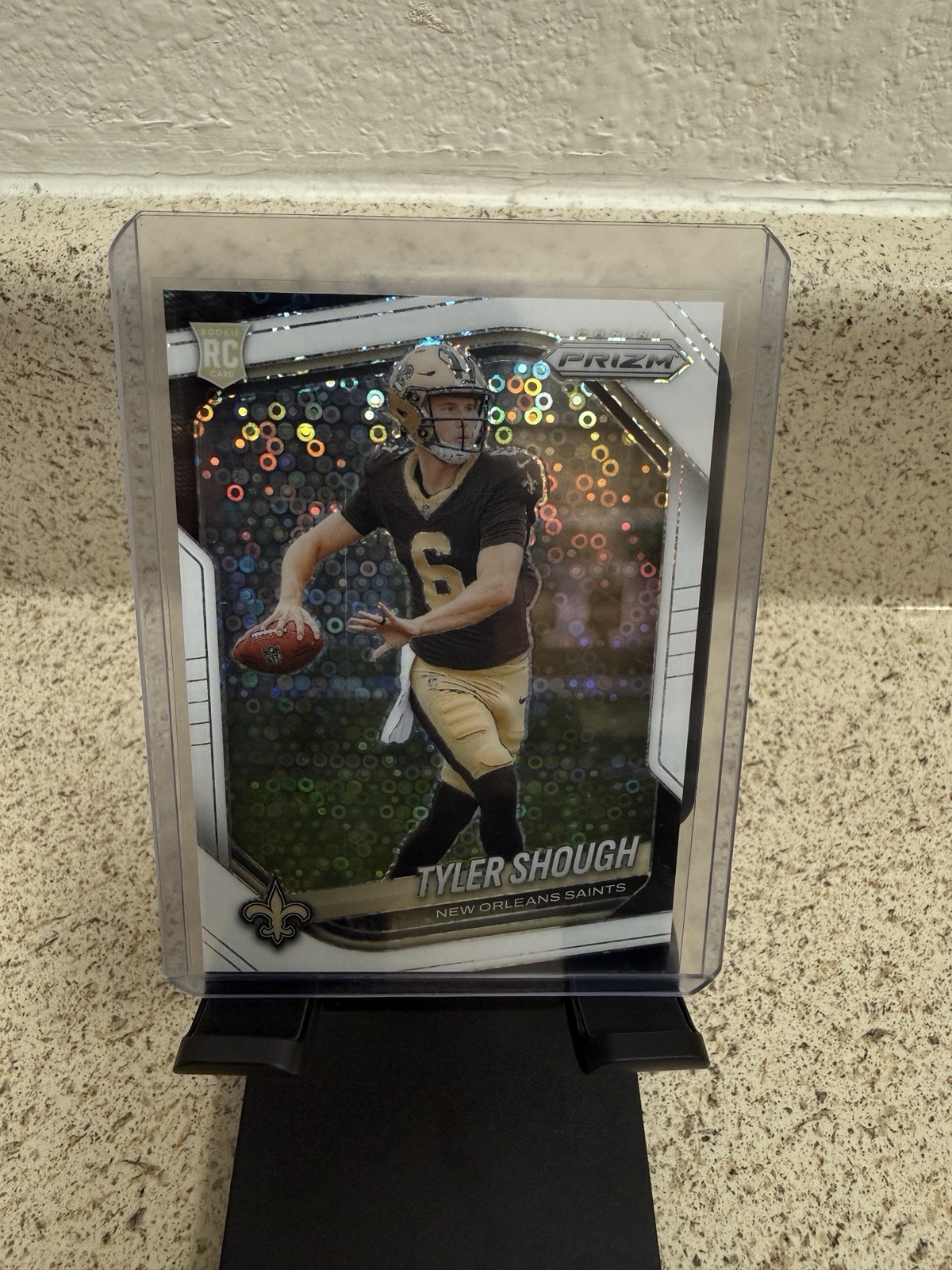 2025 Panini Prizm - Rookies Tyler Shough #327 White Disco Prizm (RC)