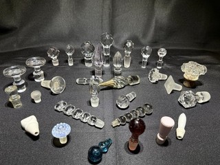 Lot Of 30 Vintage Glass & Ceramic Decanter Stoppers Blue Red Lavender Pink Clear