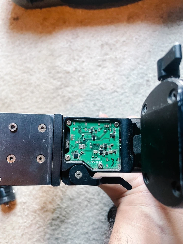 Estabilizador cardán cámara profesional de cine de 3 ejes ZHIYUN Crane 3S Foto 4 de 4