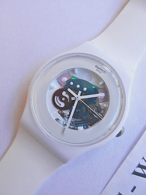 SWATCH+NEW GENT+SUOW100 WHITE LACQUERED+NEU/NEW