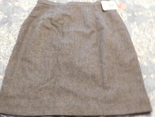 Isaac Hazan, NWT Size 14 Gray Skirt, 100% Wool, lined, Made in USA