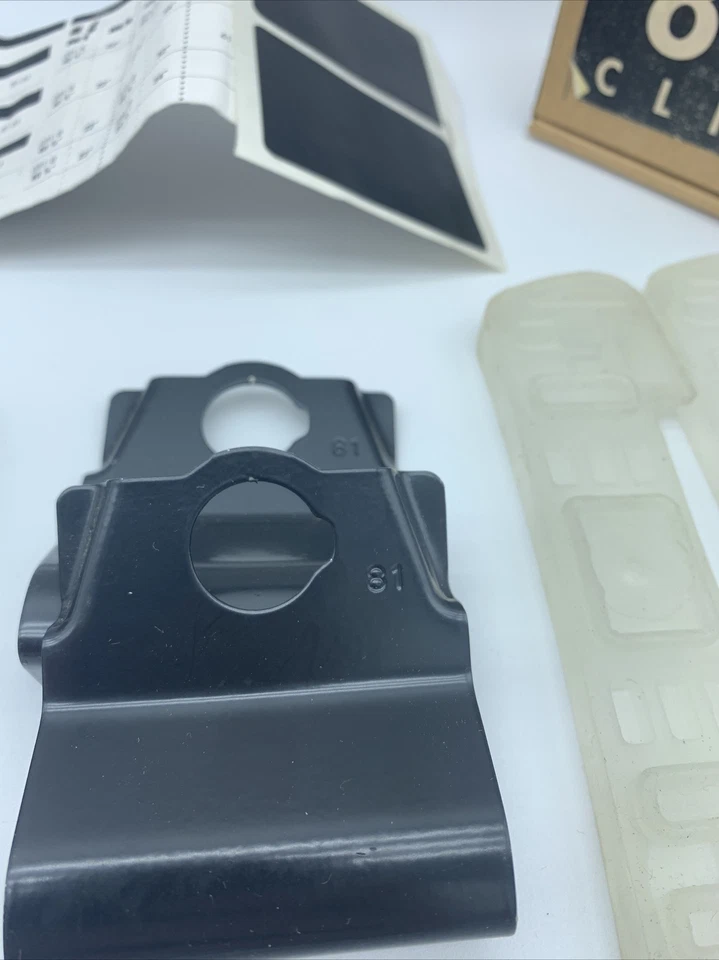 Juego de 4 clips Q para portaequipajes de techo Yakima Q81 para Chevy/Oldsmobile/Pontiac Vans Q Tower Foto 2 de 4