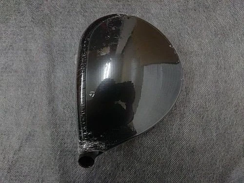 TaylorMade STEALTH PLUS 10.5 °  Driver Head Only Right Handed Men New - Image 4 of 4