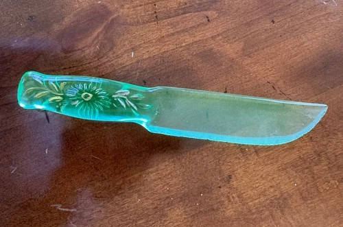 Depression Kitchenware Green Rose Spray 8 1/2 Glass Knife