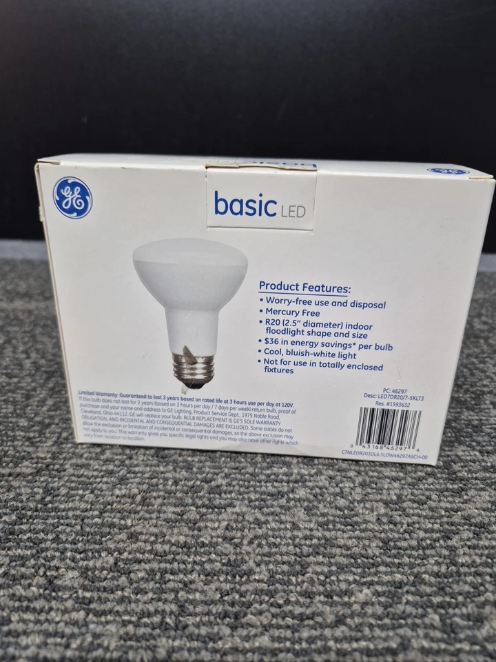 GE Basic 45w Daylight Dimmable Indoor Floodlight Bulbs R20 LED - 3PACK - Image 3 of 3