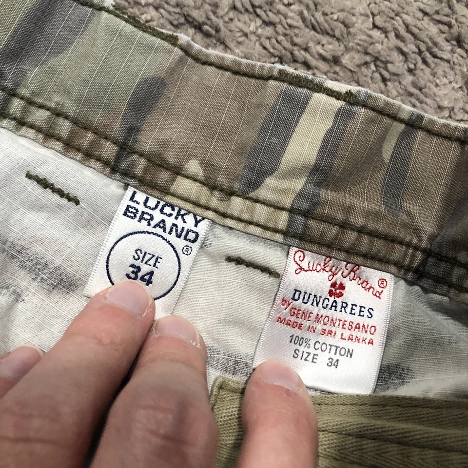 Pantalones cargo camuflados vintage Lucky Brand para hombre talla 34 paracaidista del ejército Y2K holgados Foto 3 de 4