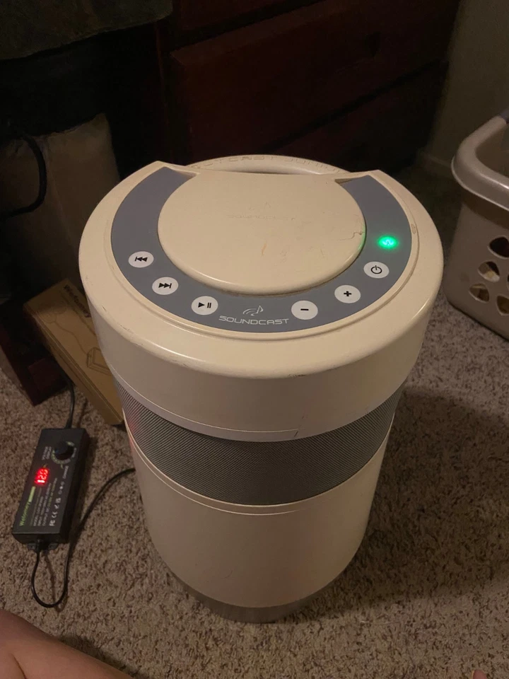 🌊 Altavoz portátil Soundcast Outcast Jr. interior/exterior OCJ411 FUNCIONA USADO EN EXCELENTE ESTADO - FL Foto 2 de 4