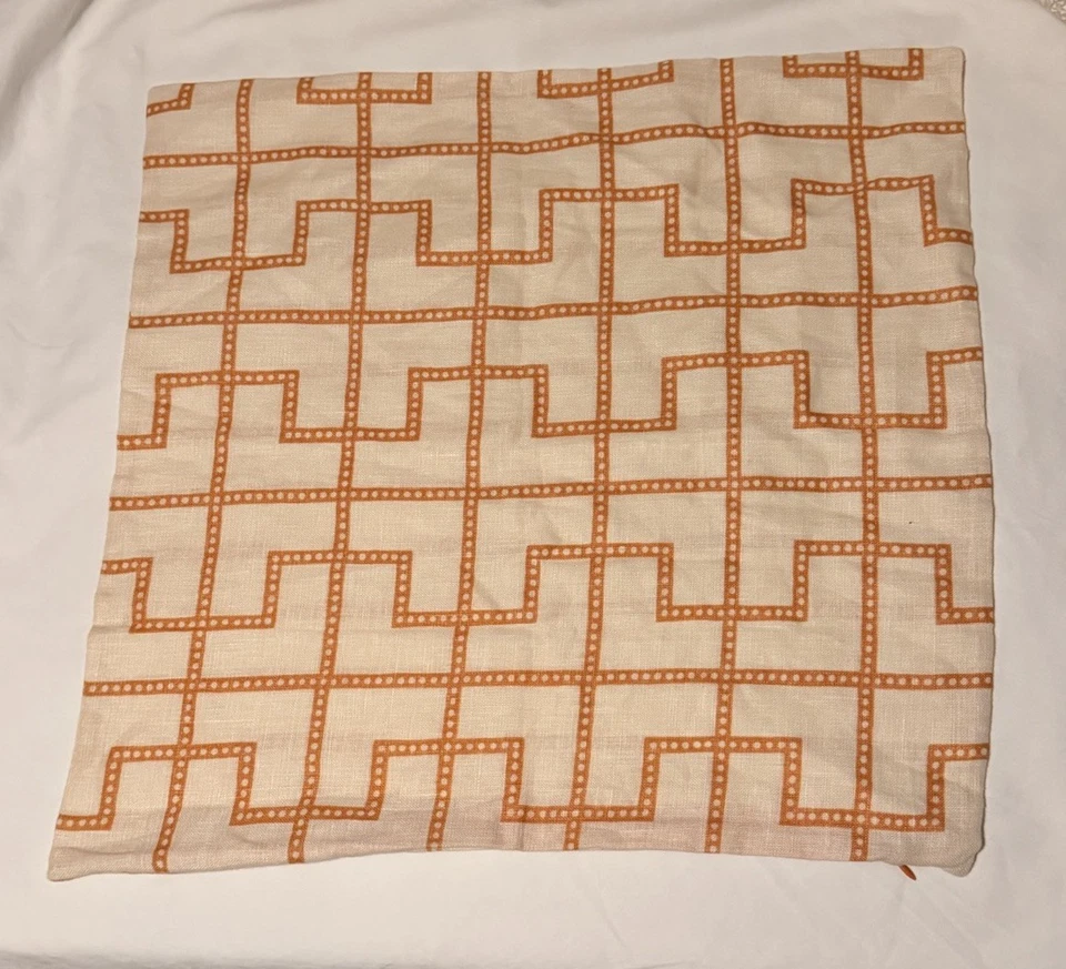 Funda de almohada de lino geométrica SCHUMACHER,Kemble & Bleeker.Naranja brillante- Foto 3 de 3