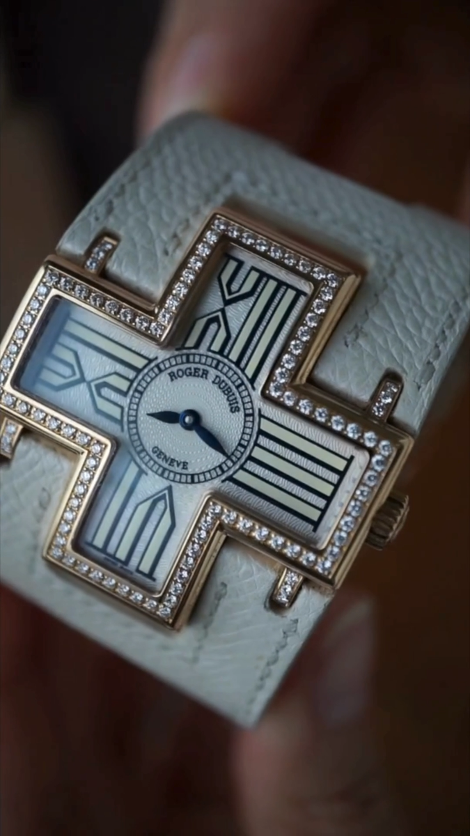Roger Dubuis Follow Me F1685 Diamond & 18k Rose Gold Quartz 2000s