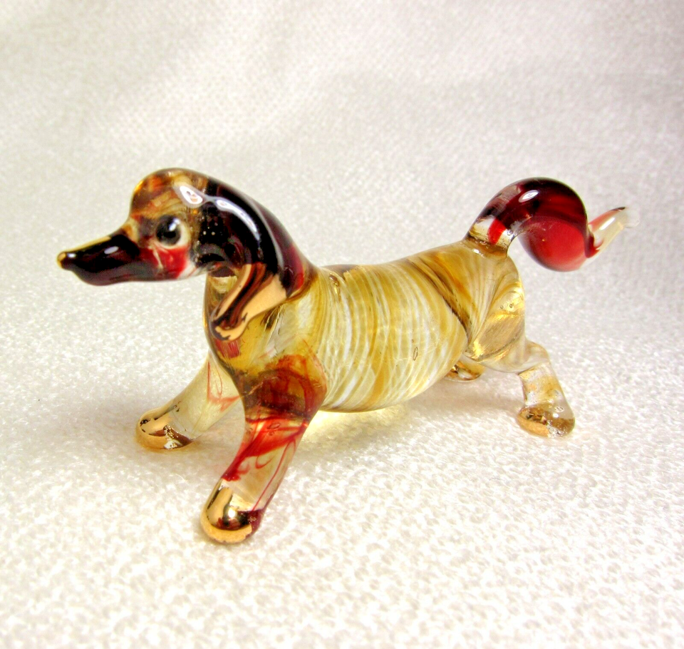 Amber dachshund wiener dog figurine hand blown Glass gold trim 2.5