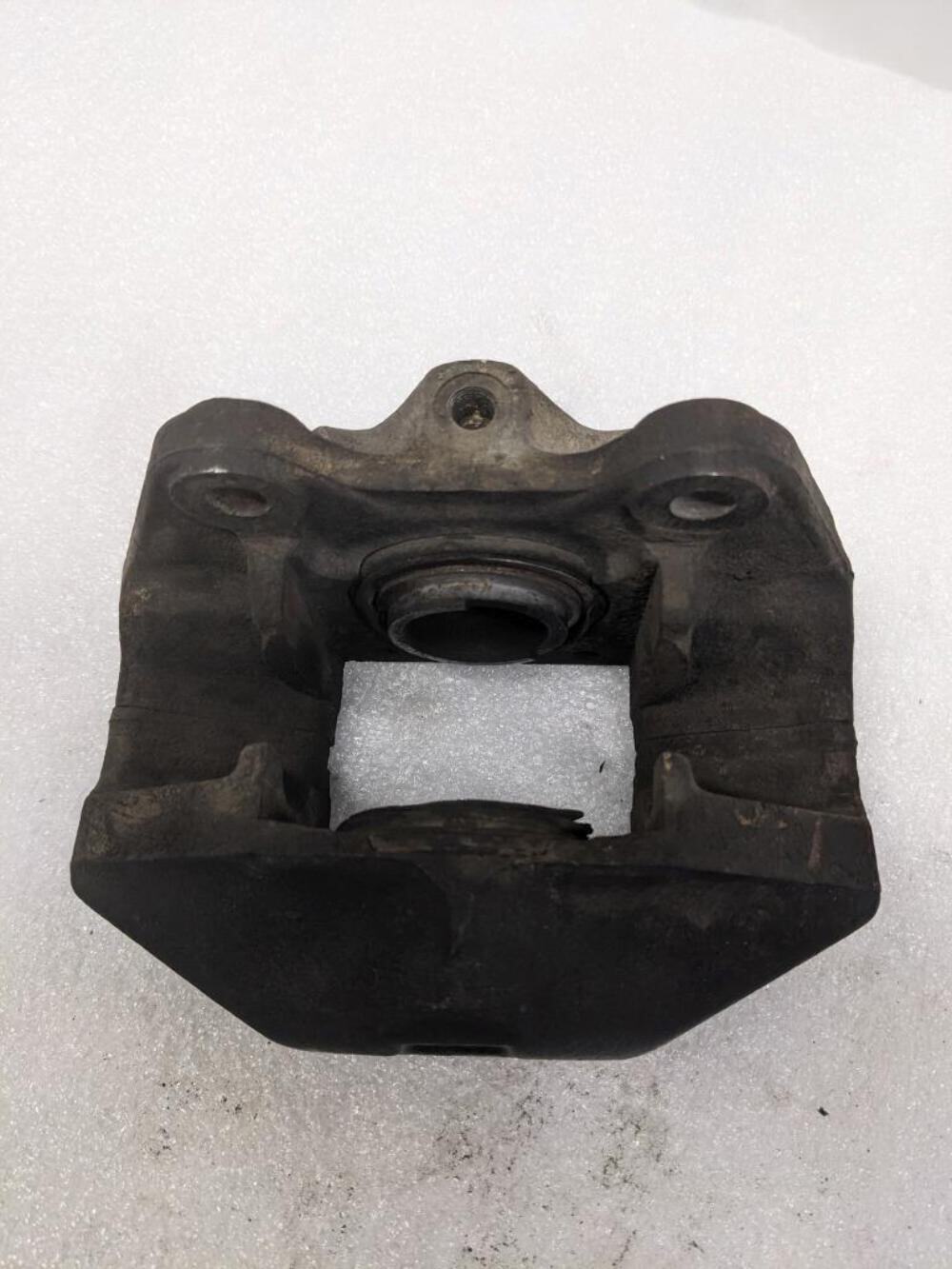 FERRARI 106358 FRONT LEFT BRAKE CALIPER FOR FERRARI 246/308 USED R25T5