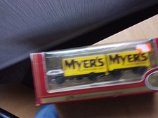 EFE Bedford TK Box Van & Trailer Myers Beds Scale 1:76 Code 24001.