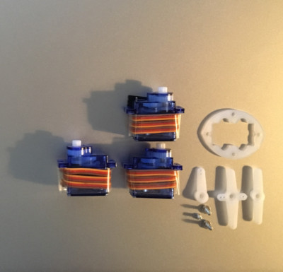 3 x 9g SG Servo Motor 90 Decigrams, Ø5mm Tower, Light Pro & Hobby FSEN  