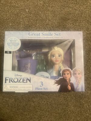 Frozen Great Smiles Set 3-Piece Toothbrush, Holder & Rinse Cup